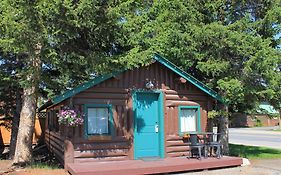 Moose Creek Cabins And Inn 3*